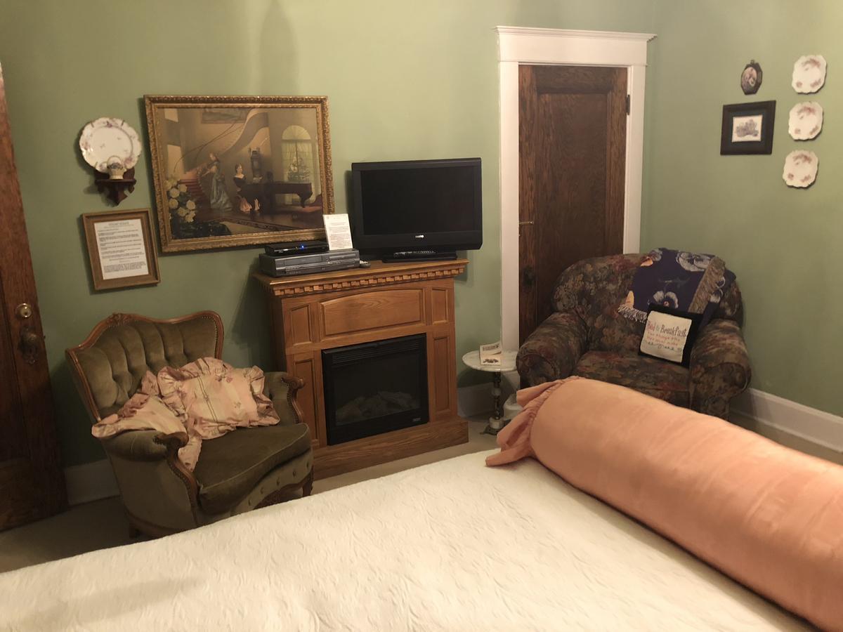 Hayes House Bed And Breakfast Muskogee Dış mekan fotoğraf